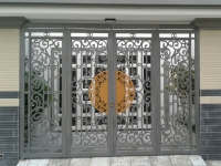 Tại sao nên gia công cắt cửa cổng bằng laser